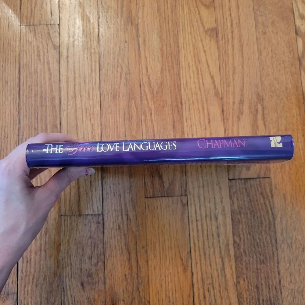 The Five Love Languages Hardcover By Gary Chapman Book Counseling Retreat Self H